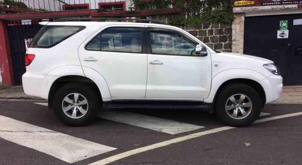 Toyota Fortuner 4.0 2008 Quito