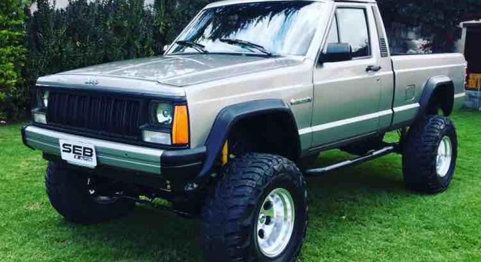 Jeep Commander Limited 1987 Ambato