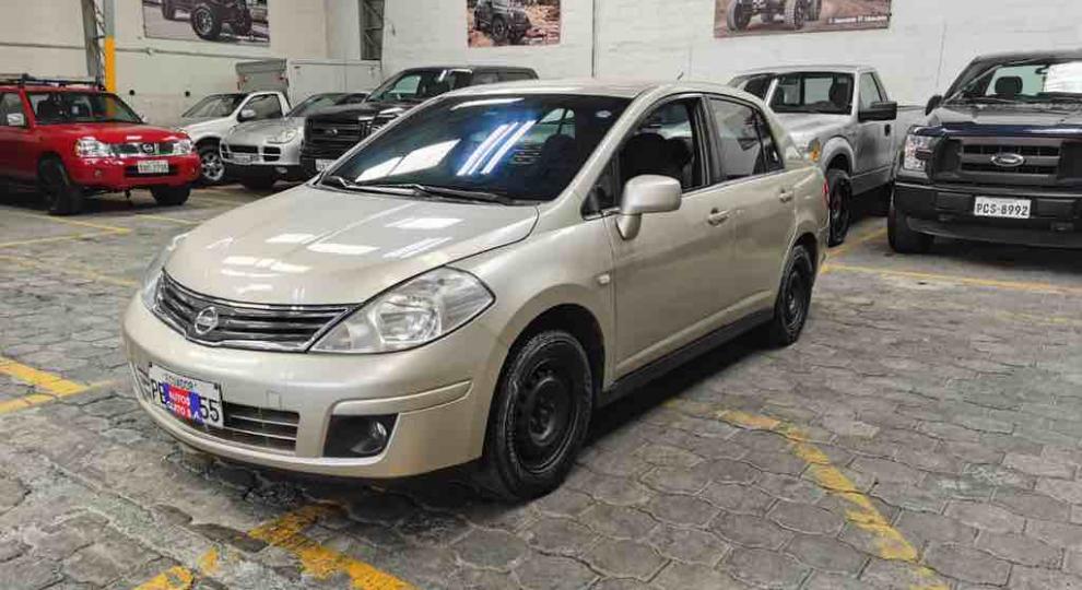Nissan Tiida 2012 Quito