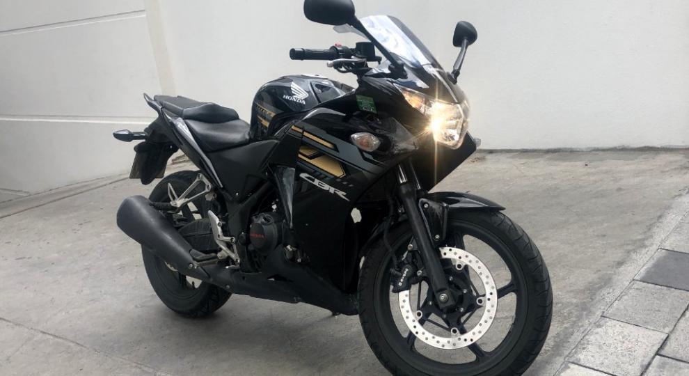 Honda CBR-250R 2018 Quito