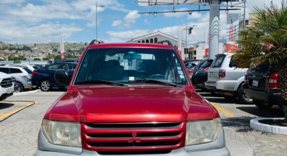 Mitsubishi Montero IO 2002 Ambato