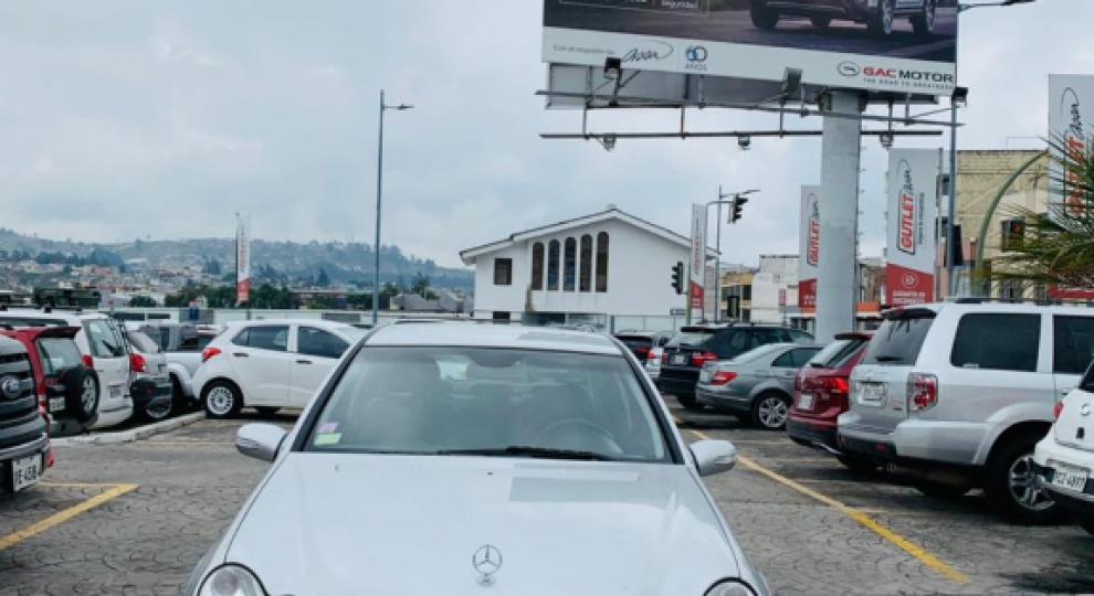 Mercedes Benz C180 K 2005 Ambato