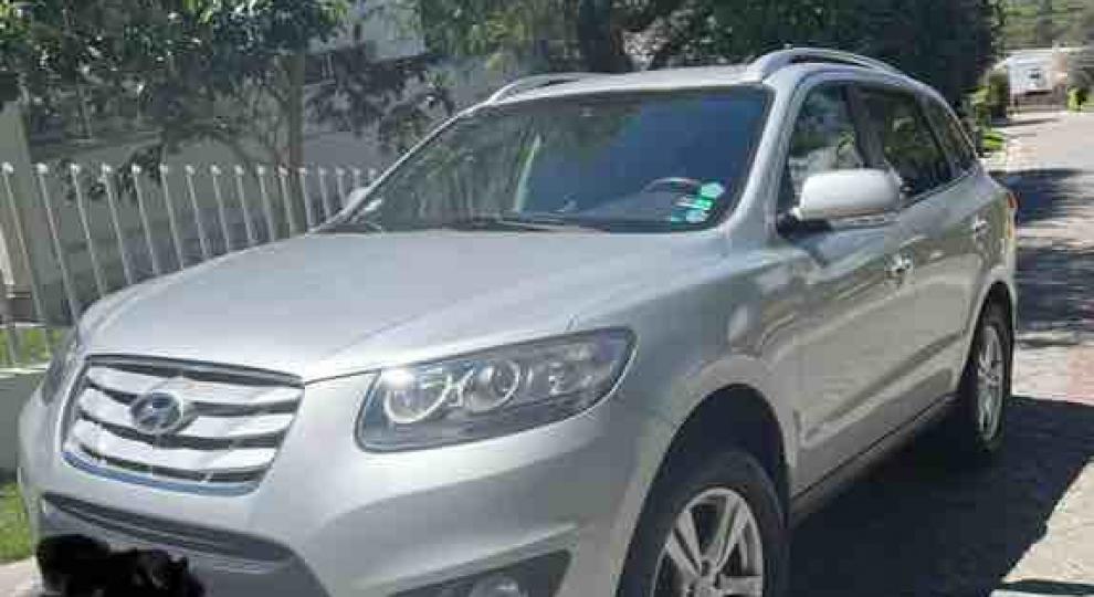 Hyundai Santa Fe 4x2 2011 Quito