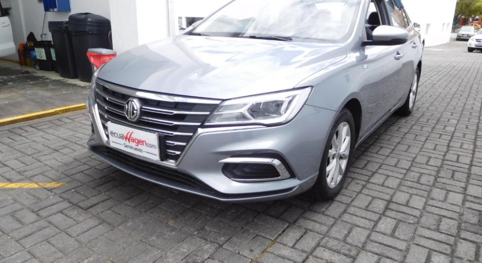 MG MG5 2020 Quito