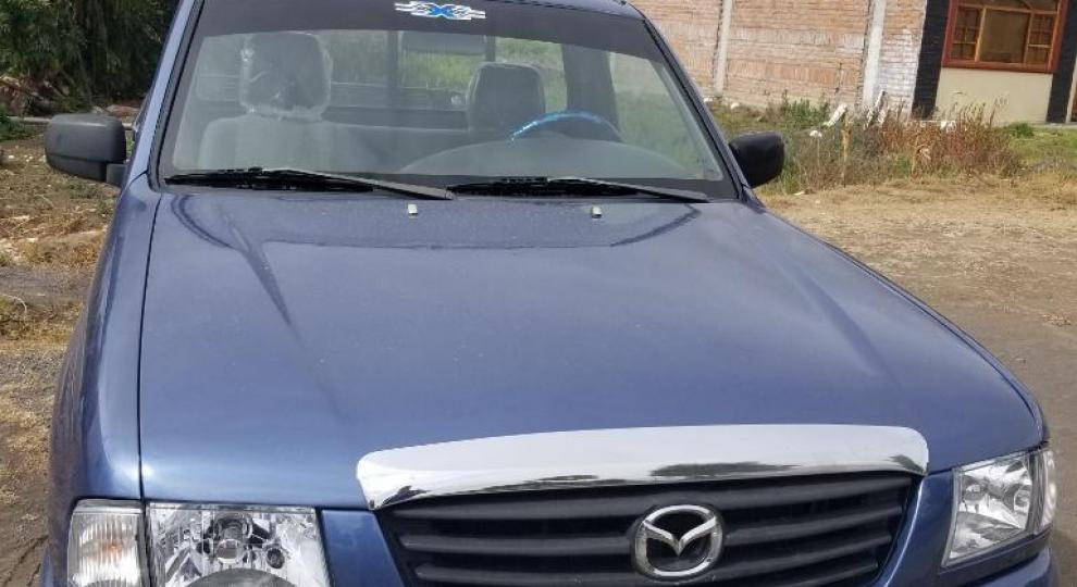 Mazda B2000 2008 Pelileo