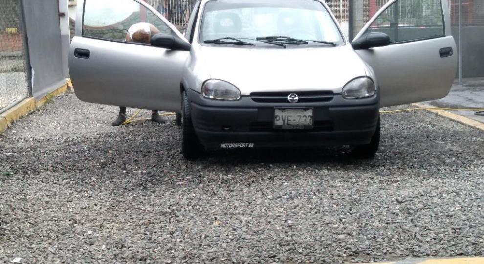 Chevrolet Corsa 1998 Cuenca