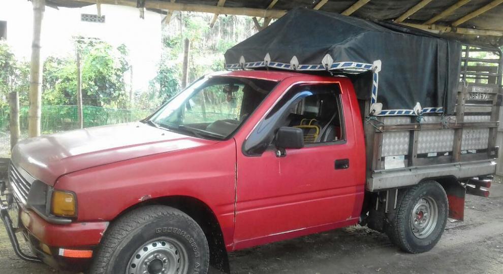 Chevrolet LUV CS 1996 Manta