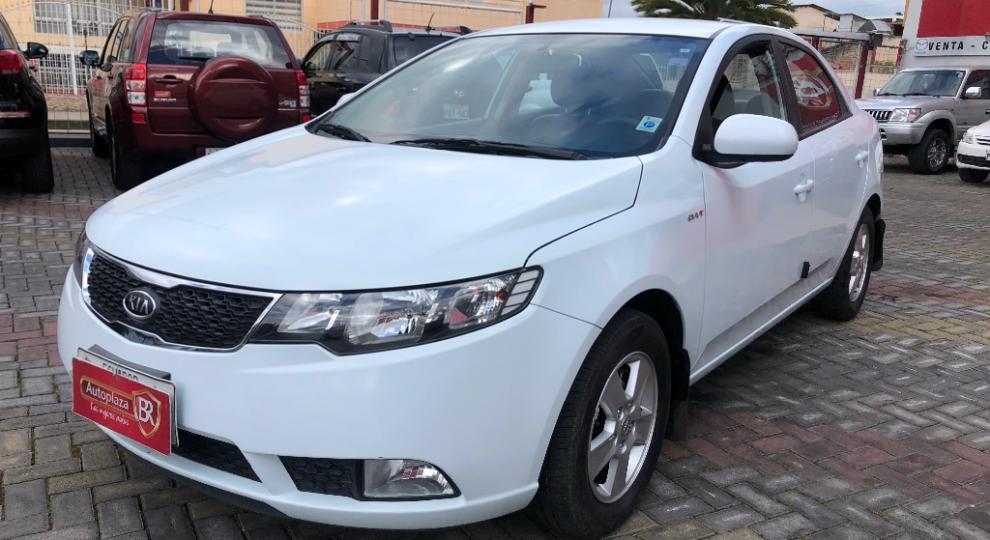 Kia Cerato Forte 2016 Tulcán