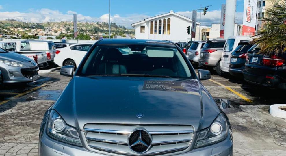 Mercedes Benz C200 2014 Ambato