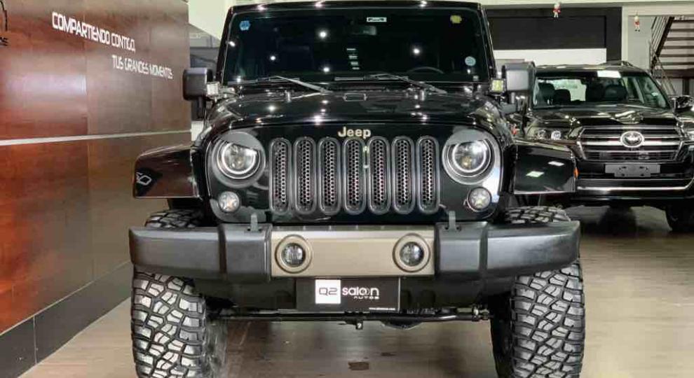 Jeep Wrangler Sport Oscar Mike 2014 Quito