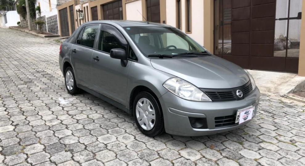 Nissan Tiida 2013 Quito