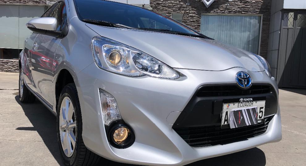 Toyota Prius C Sport 2017 Cuenca