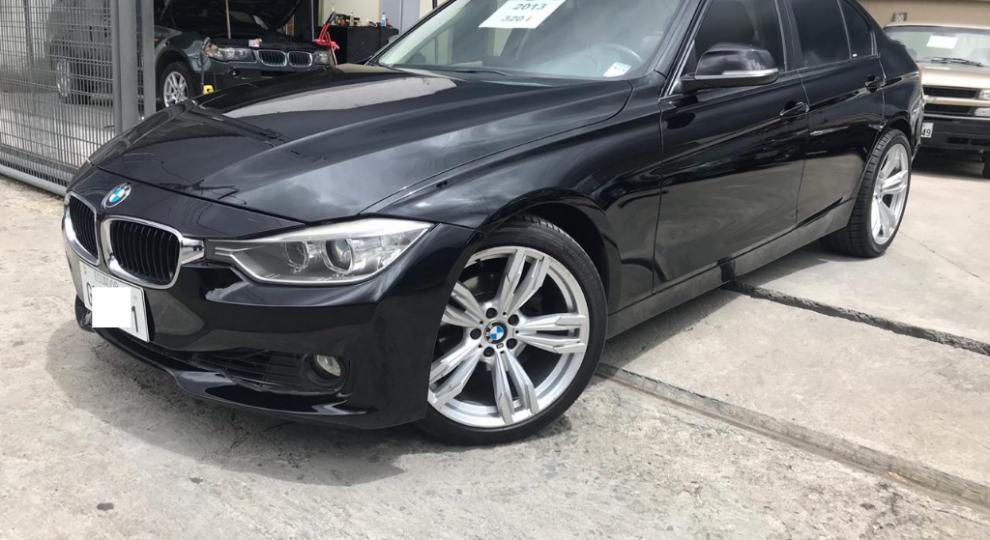 BMW 320i 2013 Cuenca