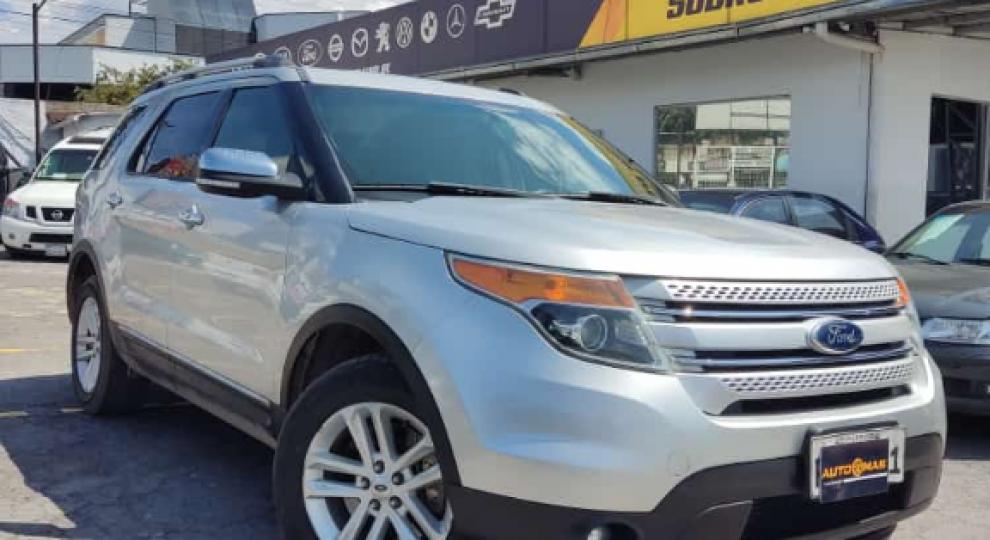 Ford Explorer XLT 2015 Quito