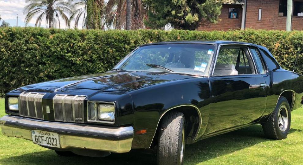 Oldsmobile Cutlass supreme 1978 Quito