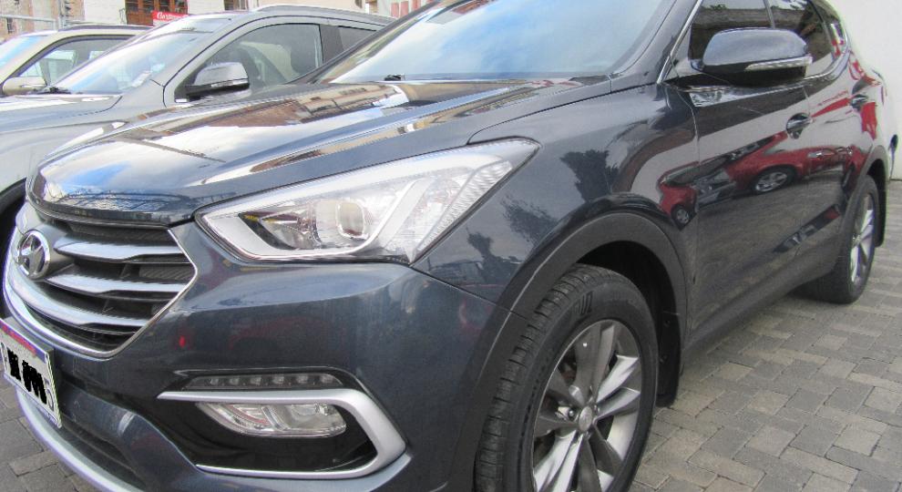 Hyundai Santa Fe 4x4 2016 Cuenca