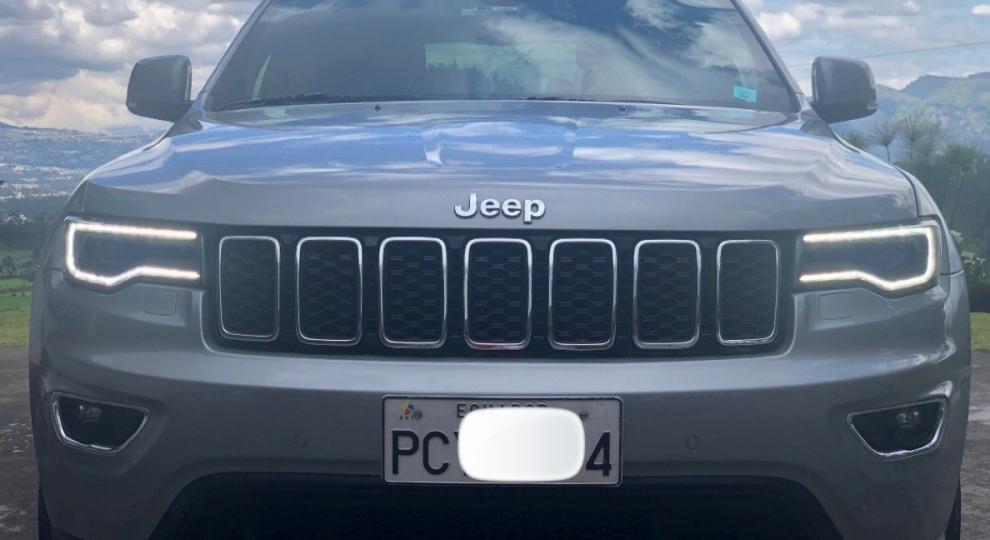 Jeep Grand Cherokee Laredo 2018 Quito