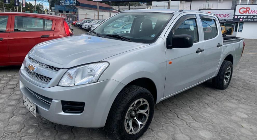 Chevrolet D-MAX CRDI 3.0 CD 4X2 DIESEL 2015 Quito
