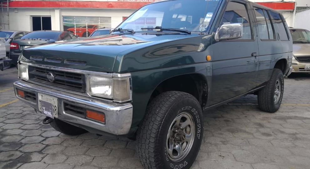 Nissan Pathfinder 1996 Quito