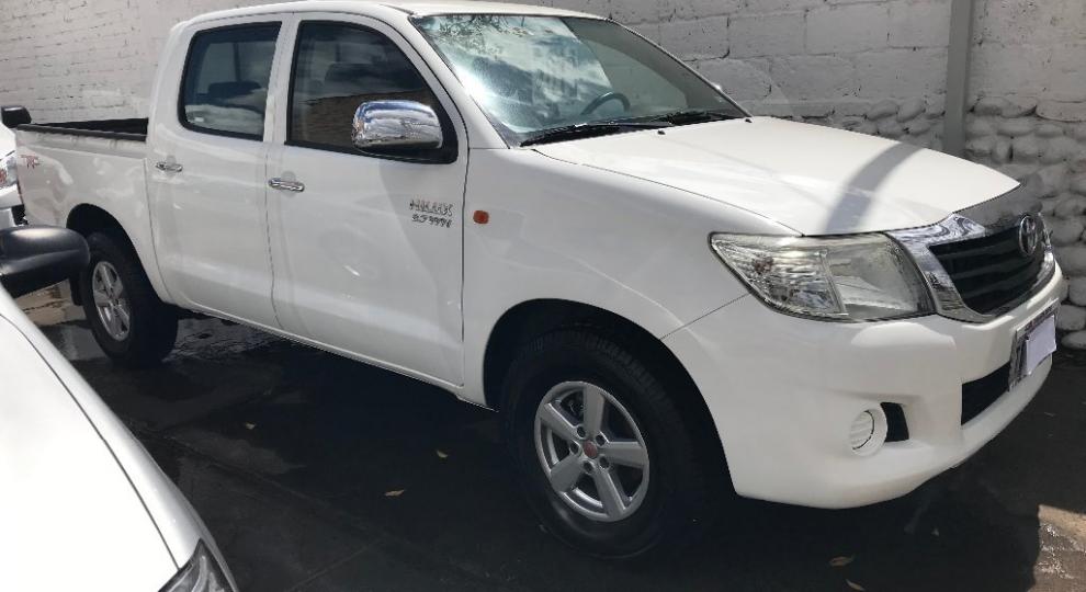 Toyota Hilux CD 4x2 2013 Cuenca