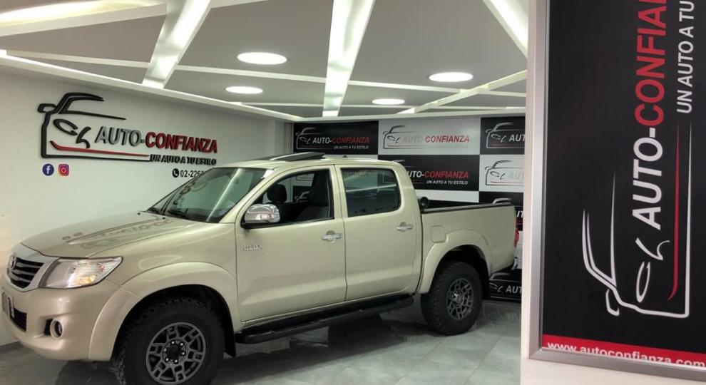 Toyota Hilux CD 4x4 2015 Quito