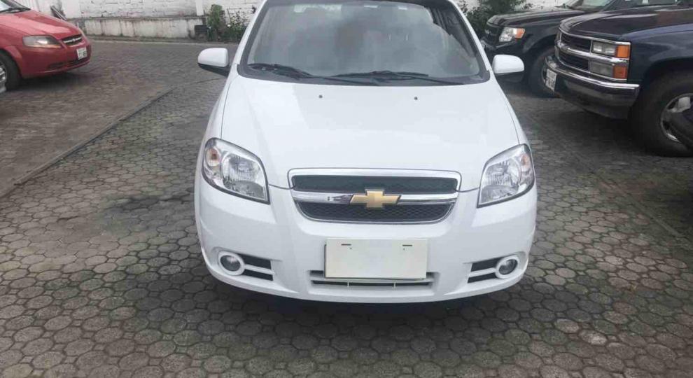 Chevrolet Aveo Emotion GLS 2015 Cuenca