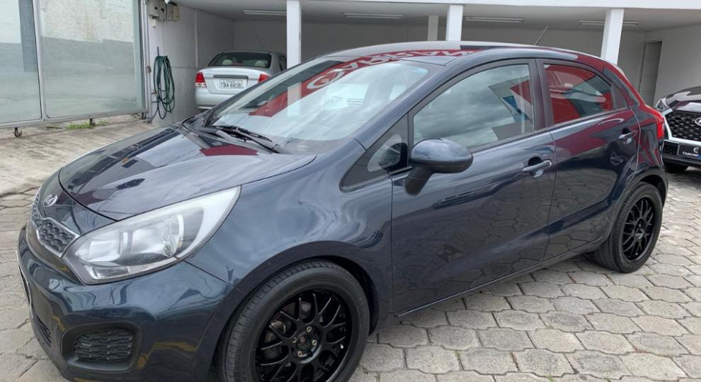 Kia Rio R 2015 Ambato