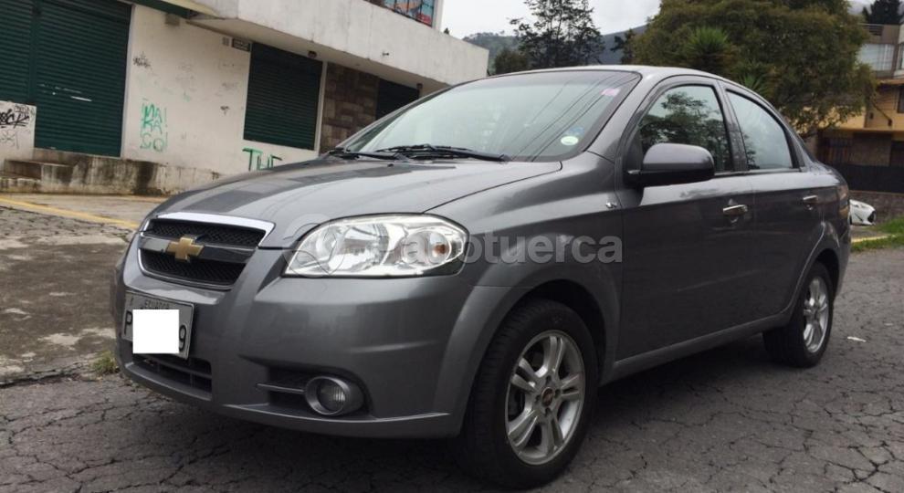Chevrolet Aveo Emotion 2015 Quito
