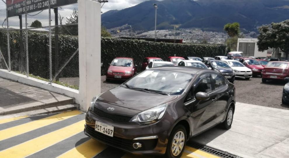 Kia Rio R 2017 Quito