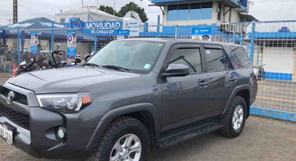 Toyota 4 Runner SR5 2015 Machala