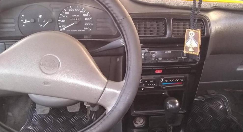 Nissan Tsuru 2001 Tala