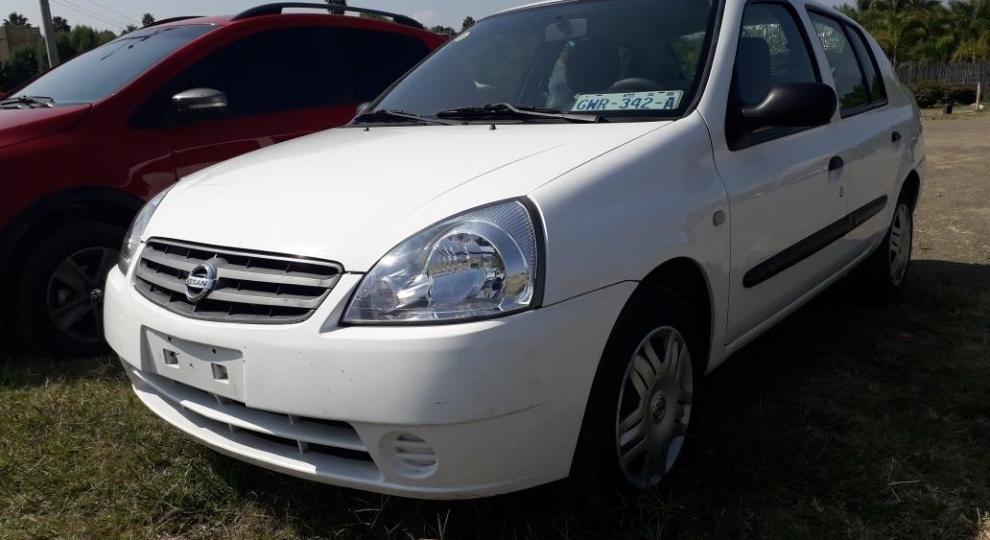 Nissan Platina 2004 Irapuato