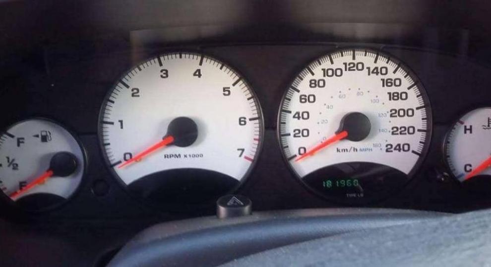 Chrysler Stratus 2005 Tala