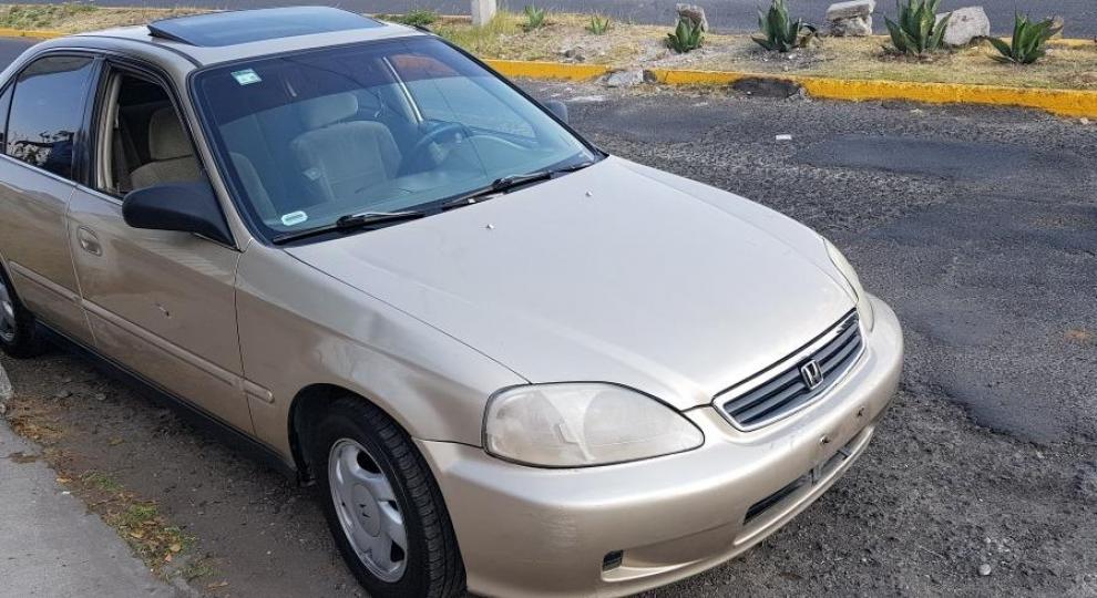 Honda Civic 2000 Boye