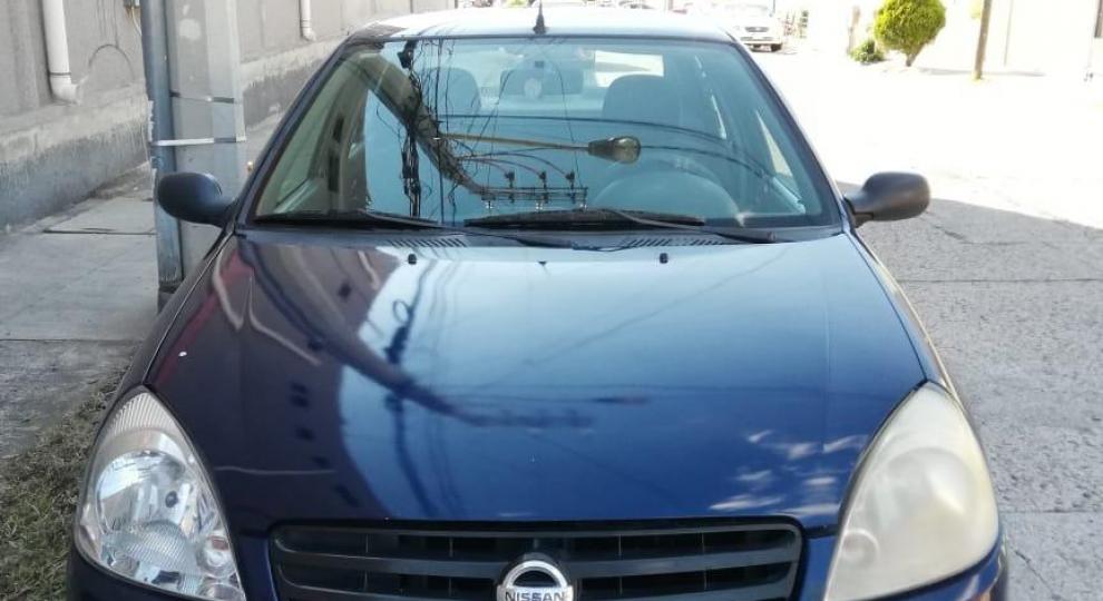 Nissan Platina 2006 Malpaso