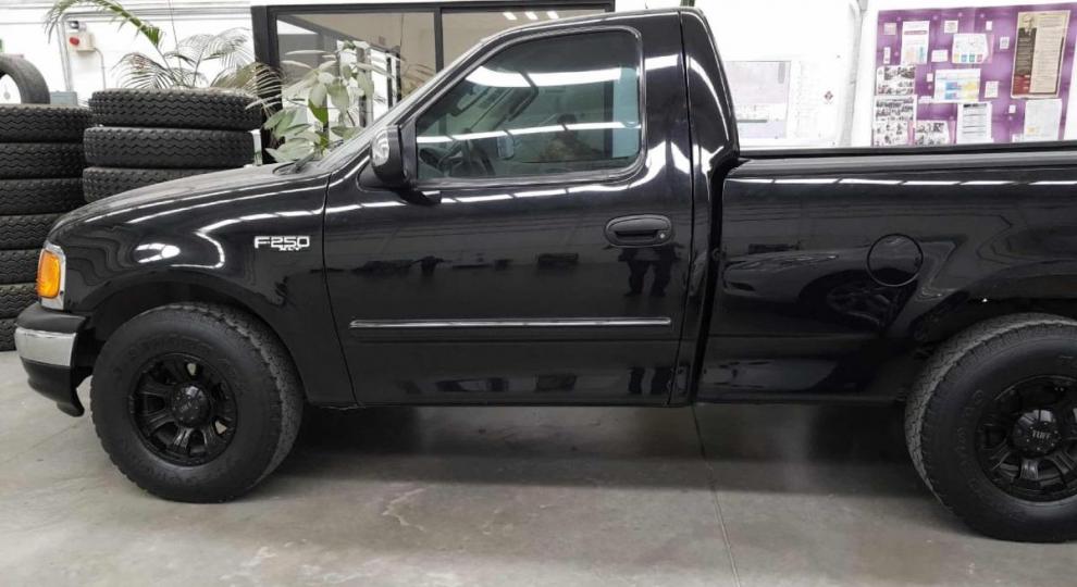 Ford F-250 2004 León