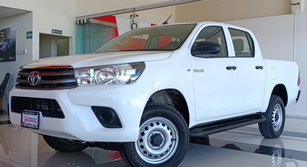 Toyota Hilux 2023 La Paz