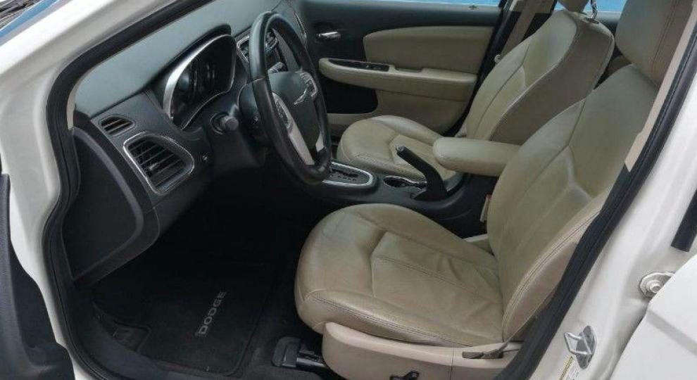 Chrysler 200 2012 San Fernando