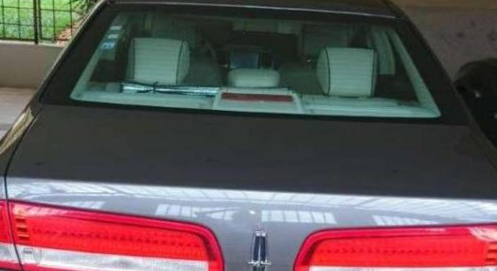 Lincoln MKZ 2012 Huhi