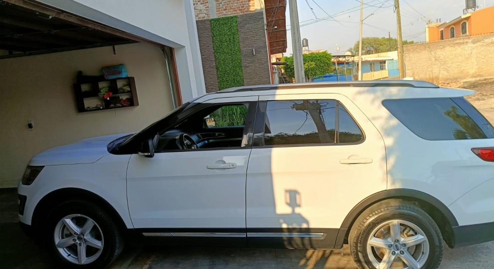 Ford EXPLORER XLT 2017 Venustiano Carranza