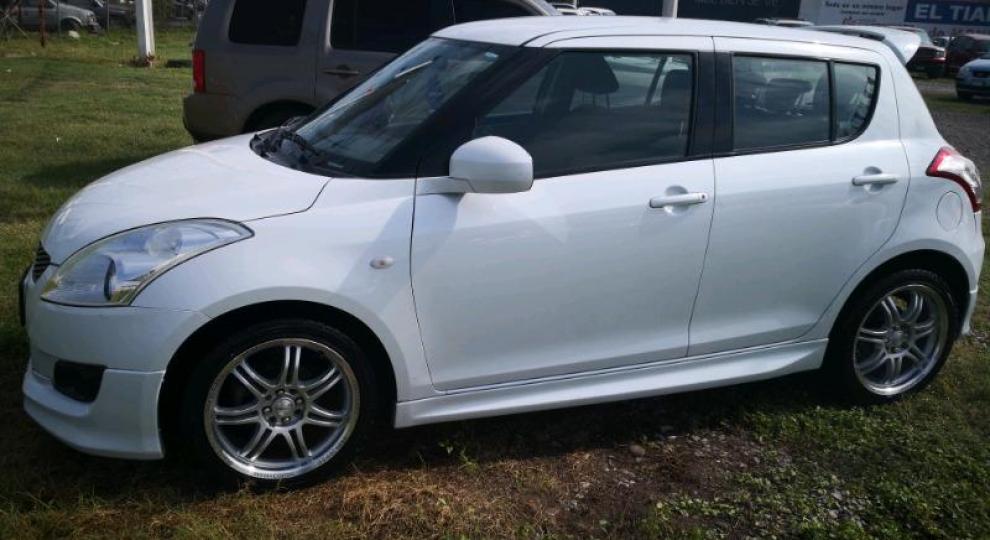 Suzuki Swift 2012 Estrada