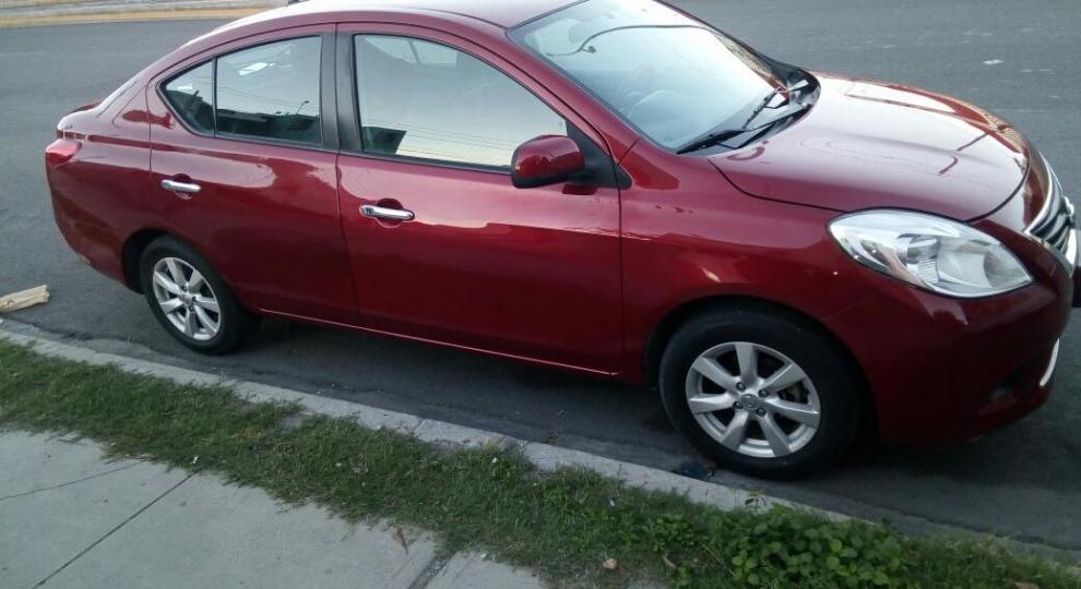 Nissan Versa 2012 Ures