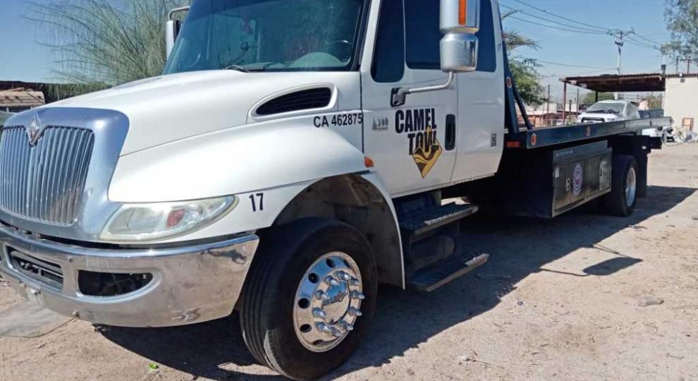 International 4400 DT530 GRUA HIAB 2006 Mexicali