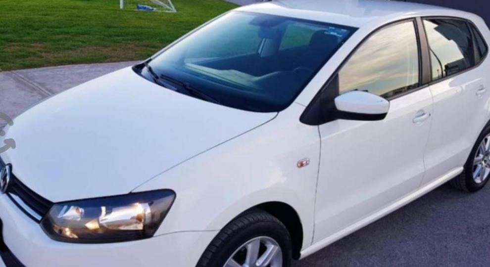 Volkswagen Polo 2015 Nava