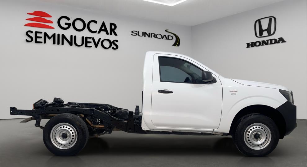 Nissan NP 300 2023 Toluca