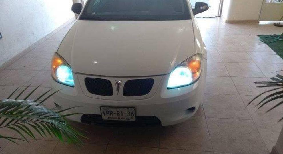 Pontiac G5 2006 Huhi
