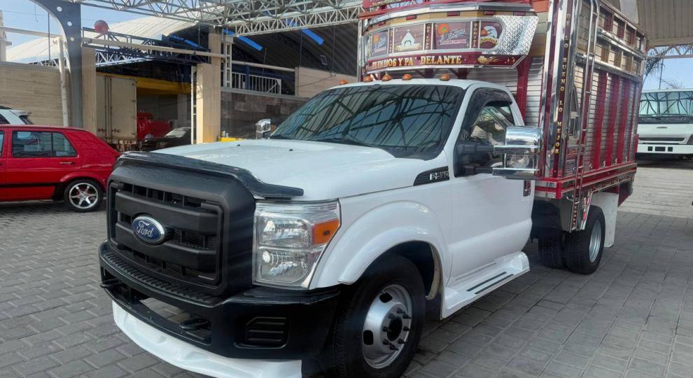 Ford F-350 CHASIS CABINA 2015 Puebla