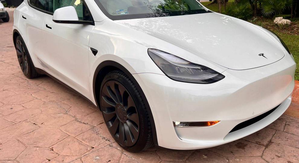 Tesla Model Y 2022 Cancun