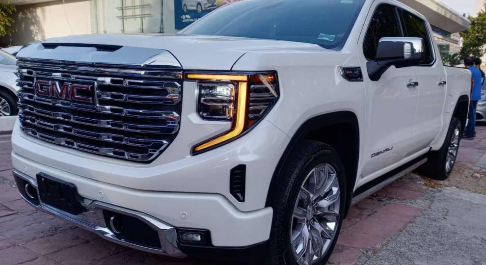 GMC Sierra 2023 Guadalajara