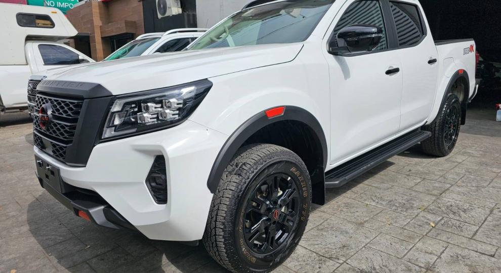 Nissan Frontier PRO 4X 2024 Tlaquepaque